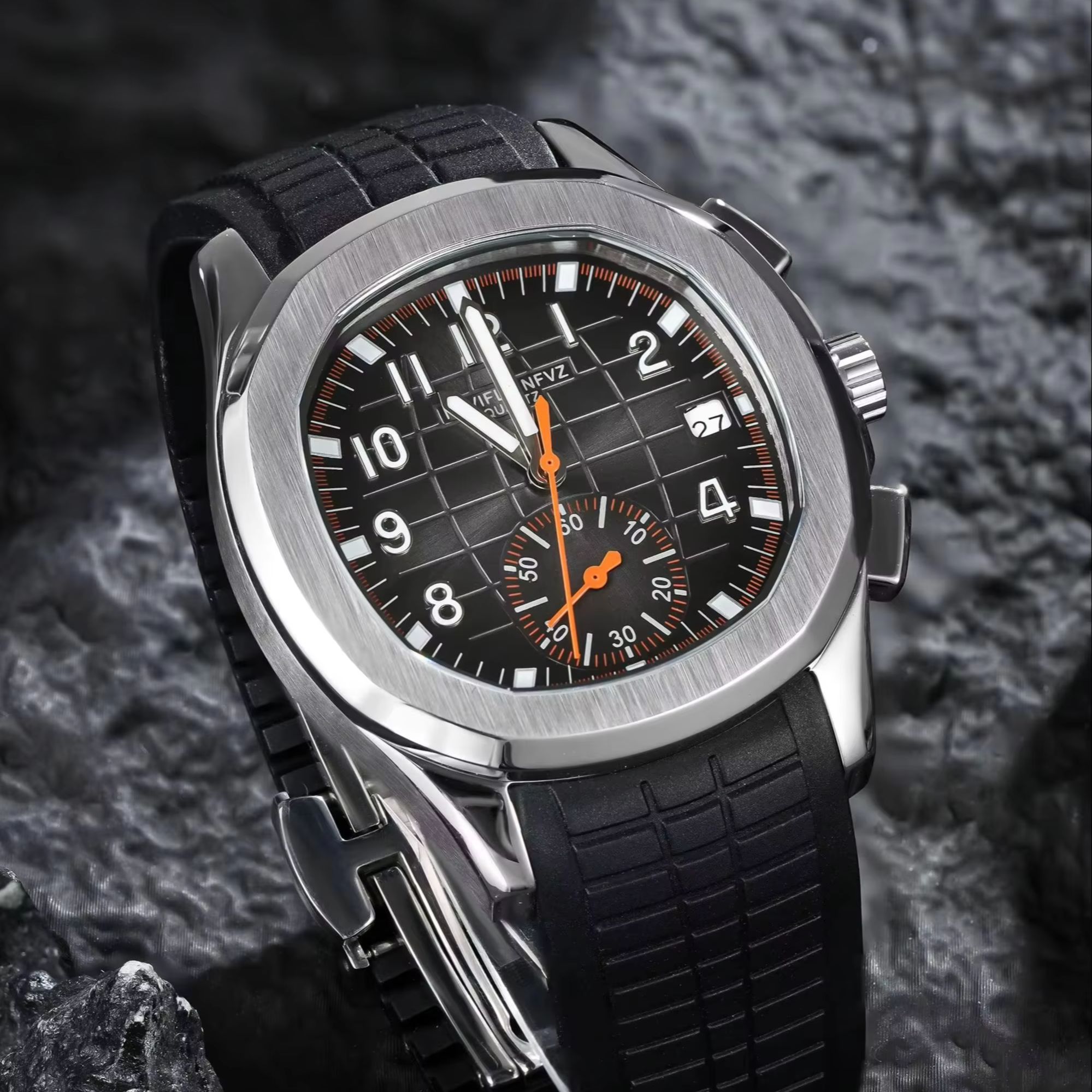 Luxury Watch With Rubber Strap - 40 ミリメートルメンズ高級腕時計 NAVIFLZ NFVZ 高品質ブランドラバーストラップステンレススチールケース日本製 VD53