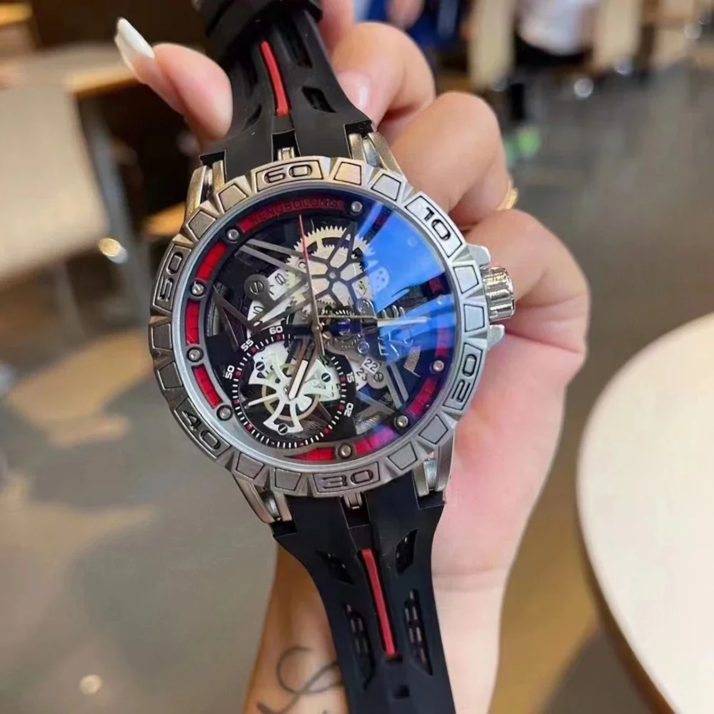 3D クォーツ時計メンズ高級クリエイティブ AAA クール  - Luxury Watch With Rubber Strap のレビューと価格