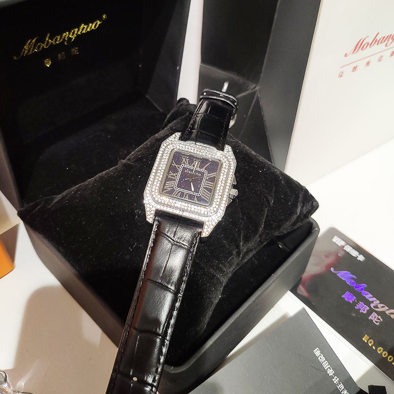 女性用スクエアクリスタルウォッチ,クォーツ,有名ブランド,ス - Luxury Watch Index のレビューと価格