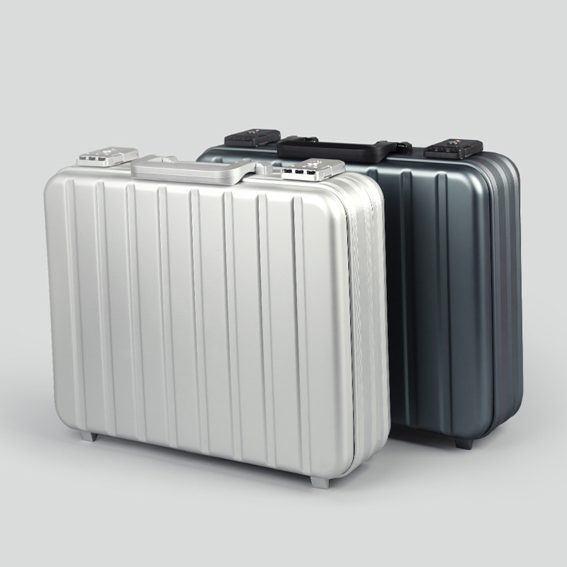 高級アルミ製時計ボックス,ロック付き収納バッグ,トラベルケー - Luxury Watch Travel Case のレビューと価格