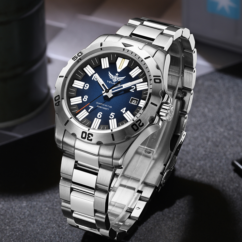 YELANG V1036 42 ミリメートルメンズクォーツ時 - Diver Watch 300M のレビューと価格