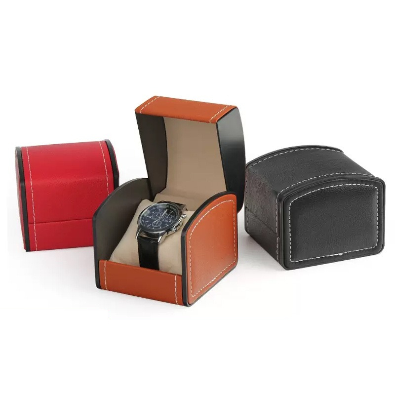 PUレザー製時計ボックスディスプレイケース – ヒンジ付き蓋 - Luxury Watch Travel Case のレビューと価格